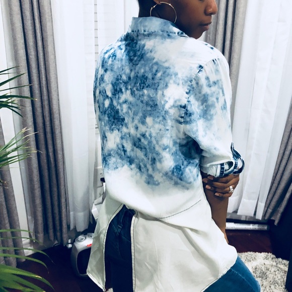 PRICE DROP •Acid Wash Chambray Tunic - Picture 5 of 5